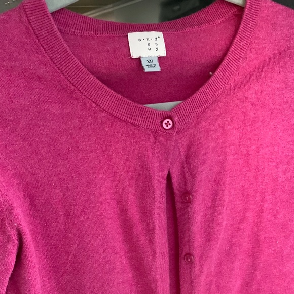 Fuchsia Cardigan - Picture 7 of 9